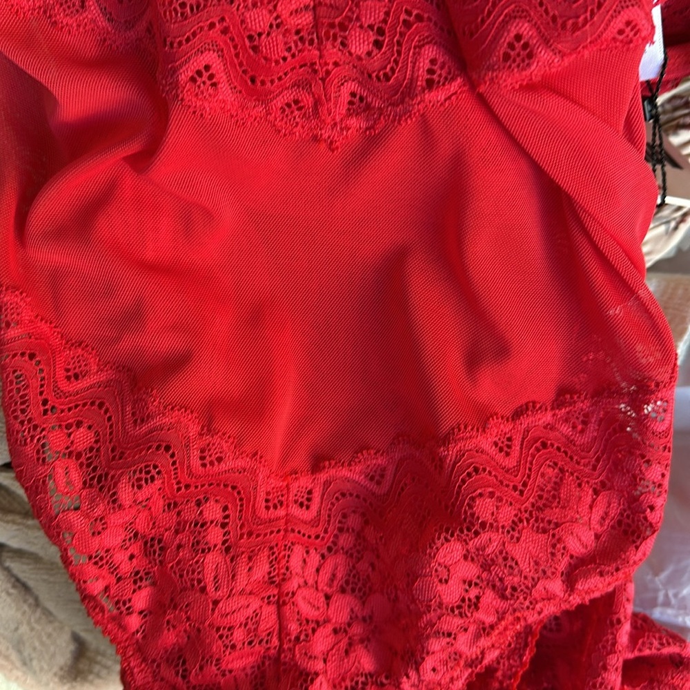MUCCI Lingerie Belle Bodysuit cutout ❤️❤️ - Picture 3 of 3